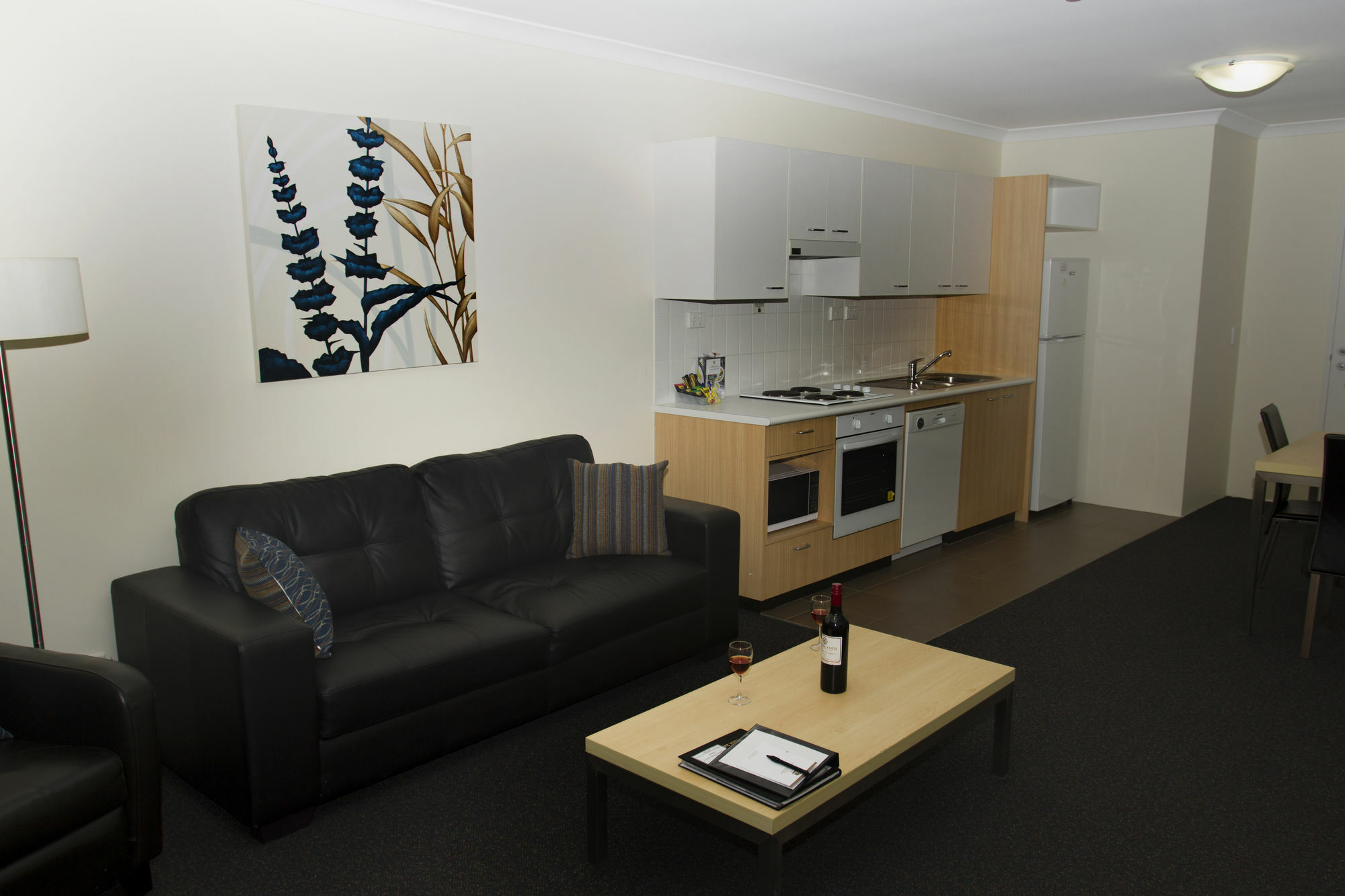 Perth Ascot Central Apartment Hotel Official Экстерьер фото